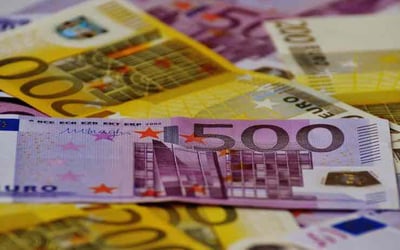 2024: nuovi importi per gli stipendi di colf e badanti.